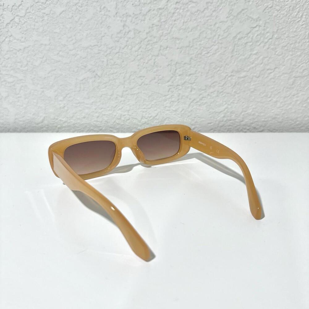Andwood Woman's Sunglasses Chic Vintage-Style Sunglasses - Peach Pink - Picture 3 of 5